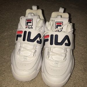 Fila tennis shoes